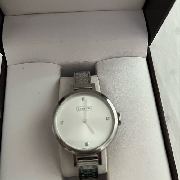 COACH Ladies Silver Watch - EUC - Picture 1 of 13